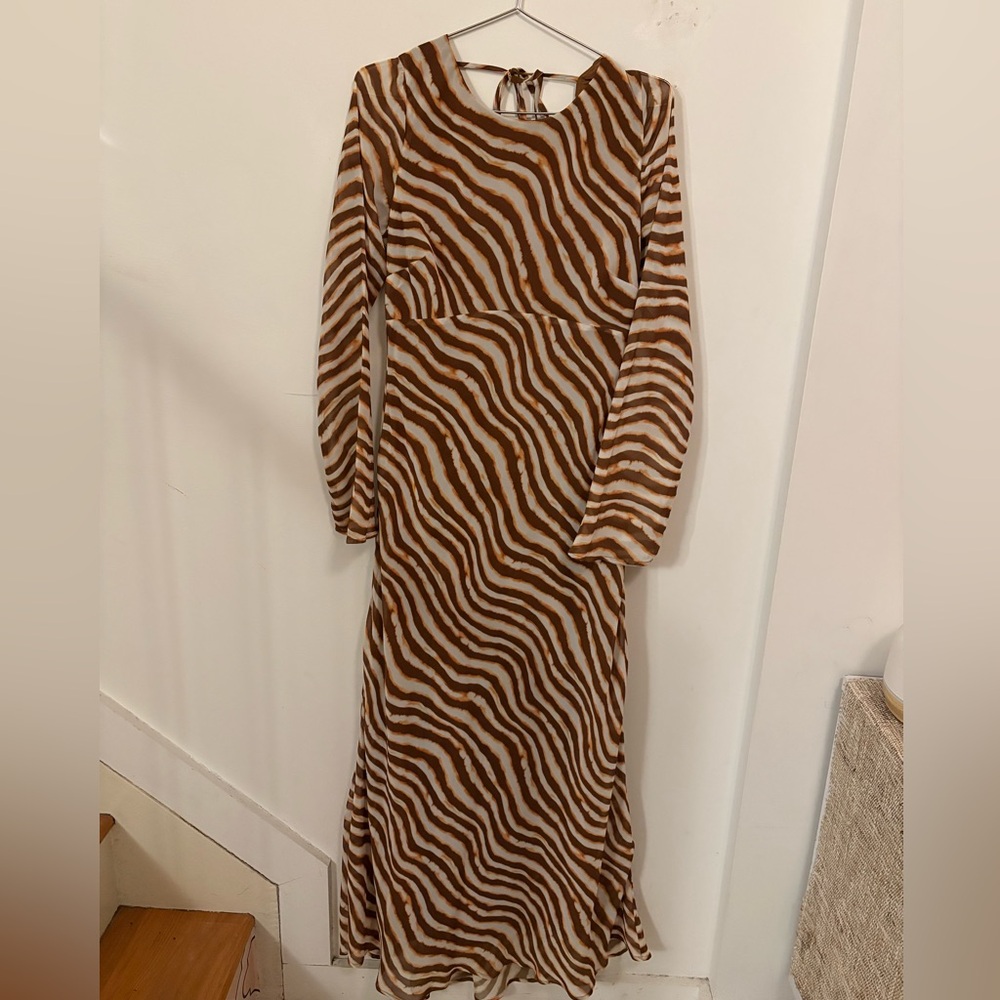 Valentina Long Sleeve Maxi Dress - Like new, only worn once - Picture 5 of 6